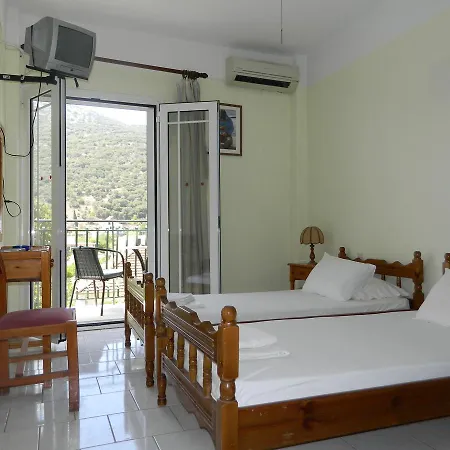 Apart Otel Logara's